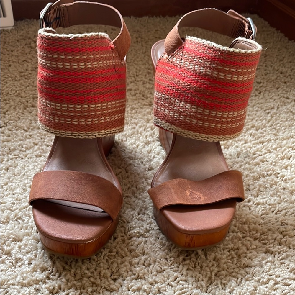 Stylish Brown and Red Women's Sandals